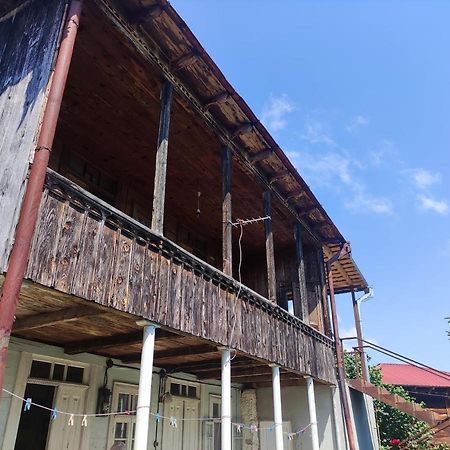Racha Chogovadze'S Guest House Ambrolauri Exterior photo